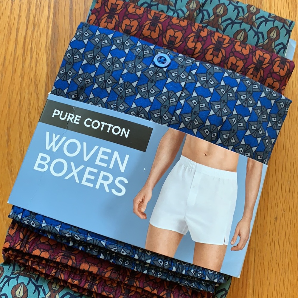 Package of 3 M&S woven boxers (XL)